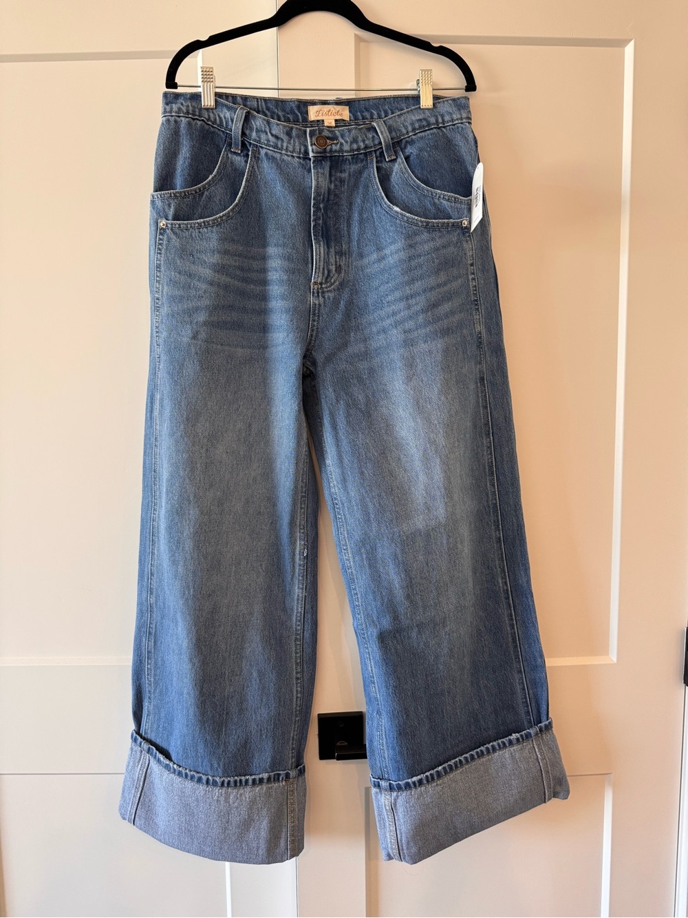 Listicle Blue Wide-Leg Cuffed Jeans